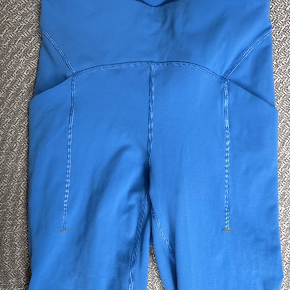 Lululemon Power Thru High Rise leggings - Blue Nile  - 25" - Picture 2 of 5